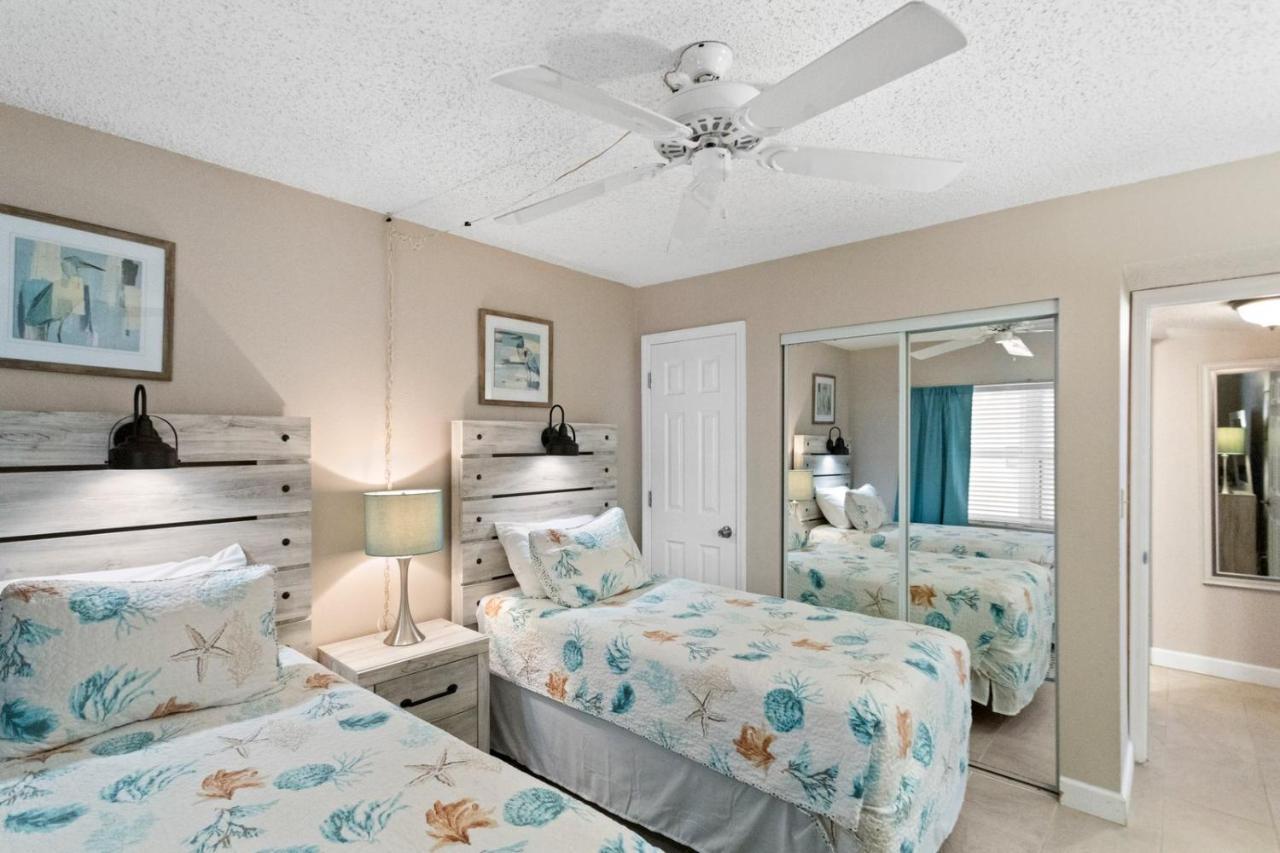 311 Madeira Norte Condo St. Pete Beach Esterno foto
