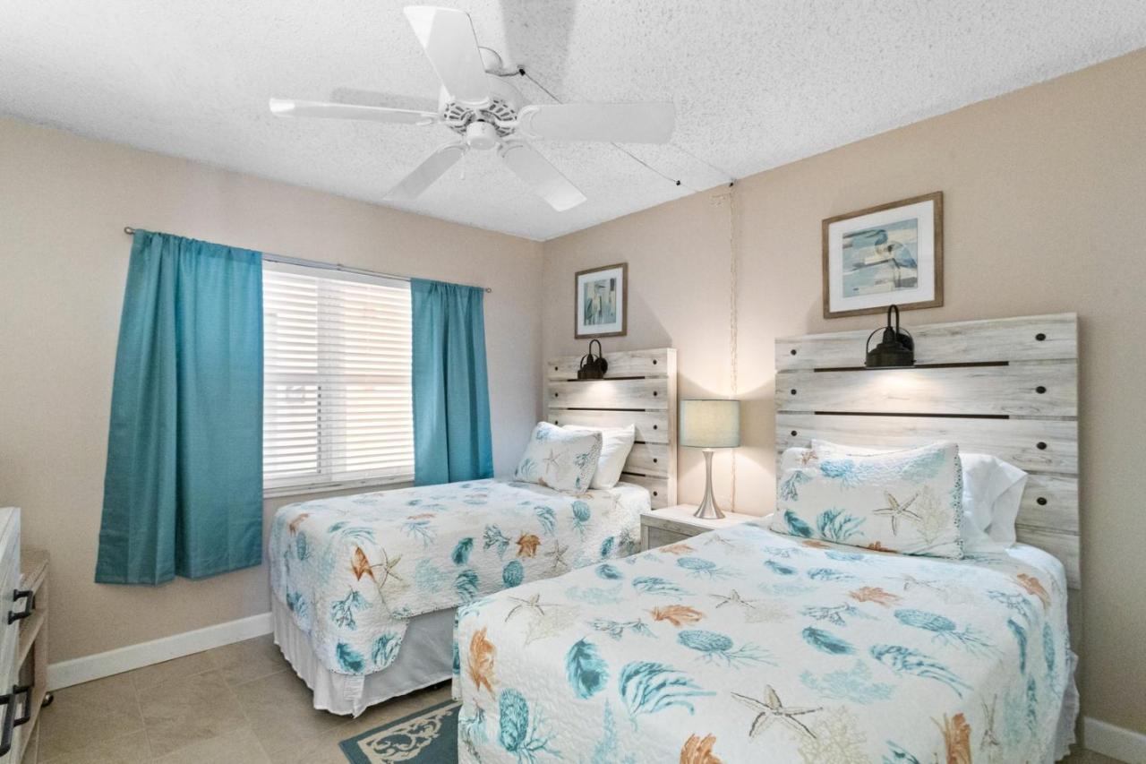 311 Madeira Norte Condo St. Pete Beach Esterno foto
